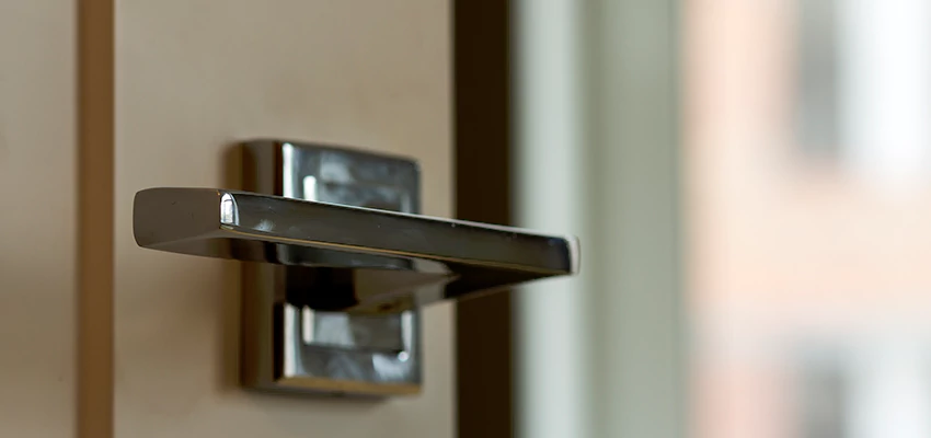 Door Lever Knob Repair in Urbana, Illinois