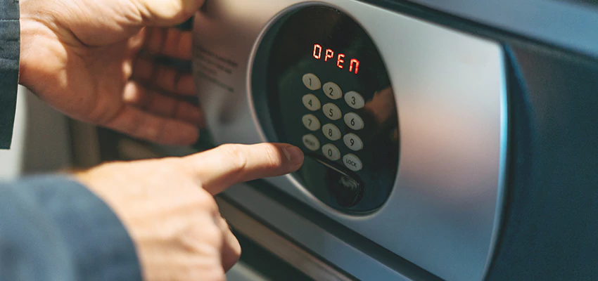 Cash Safe Openers in Urbana, Illinois